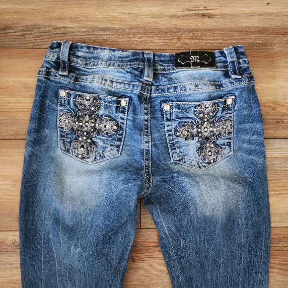 Miss Me Jeans Womens 28 Blue Low-Rise Easy Boot Embellished Denim Cross Y2K - Picture 1 of 14